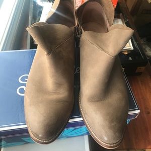 Womens Boot/Shoes